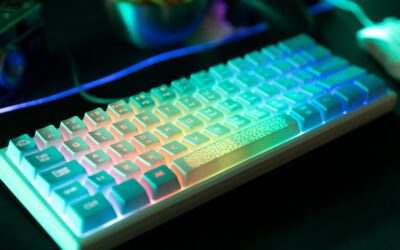 PBT vs. ABS – które keycaps lepiej pasują do Cherry MX?